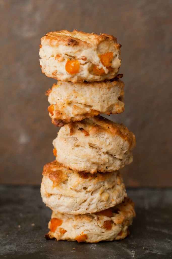 feta and roasted pepper biscuits